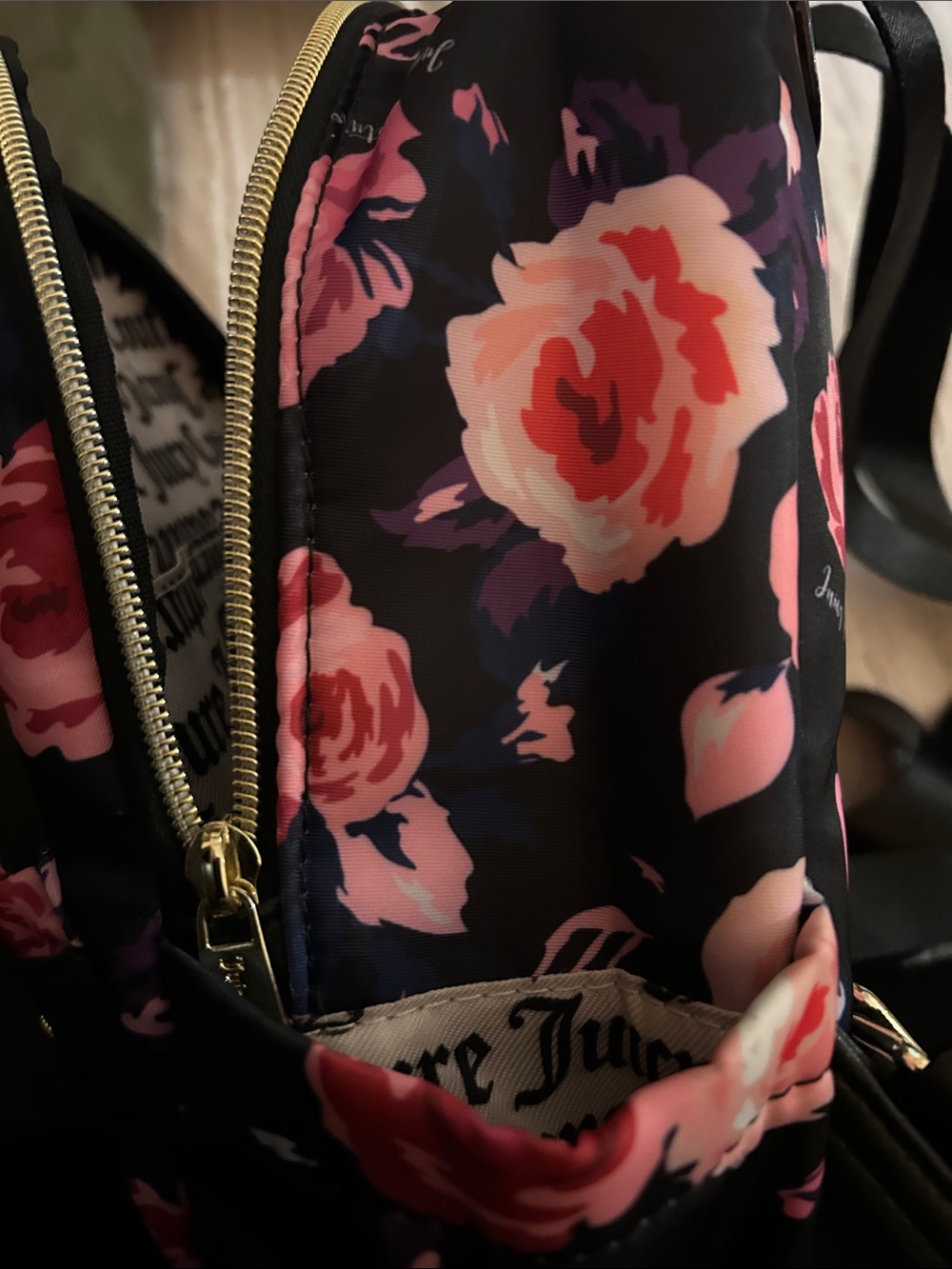 Juicy Couture mini floral backpack NWOT - Picture 5 of 7